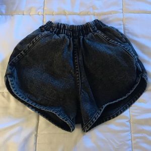 Scrunchy Jean shorts
